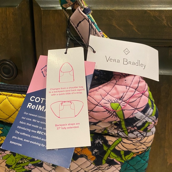 BNWT Vera Bradley Convertible Backpack Shoulder Bag Bloom Bloom - Picture 3 of 4